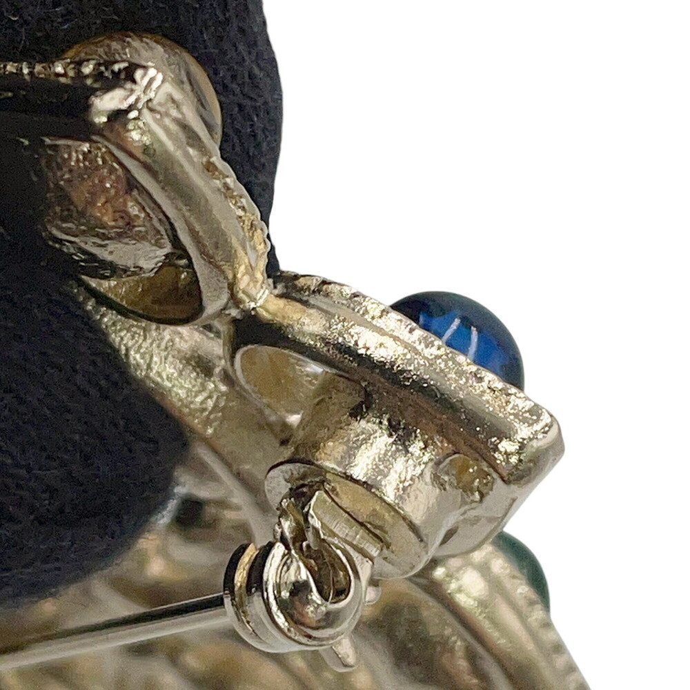 CHANEL Brooch - Picture 5 of 8